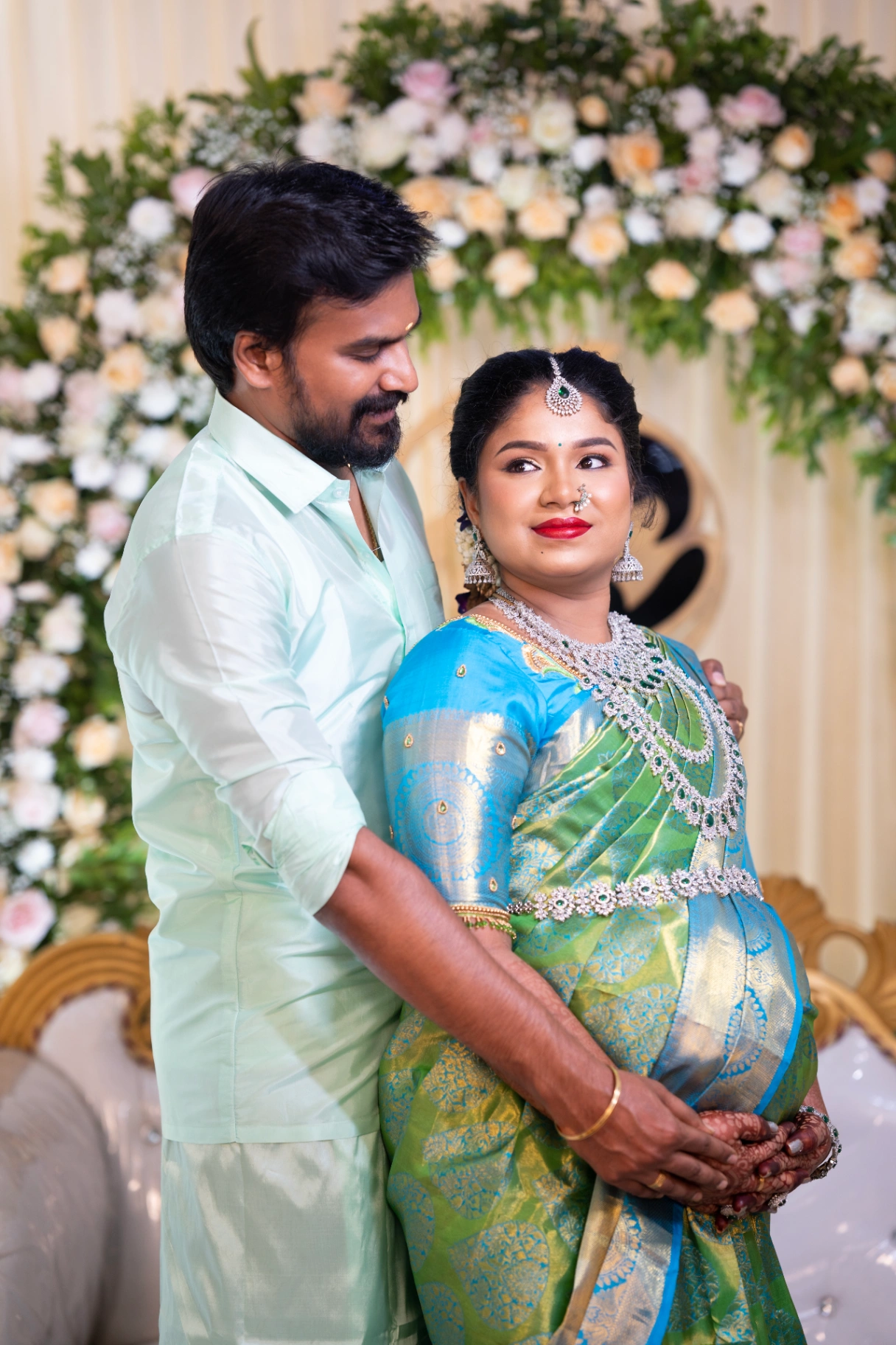Traditional Valaikappu and Seemantham baby shower ceremony by AP Photography in Hosur (#7)