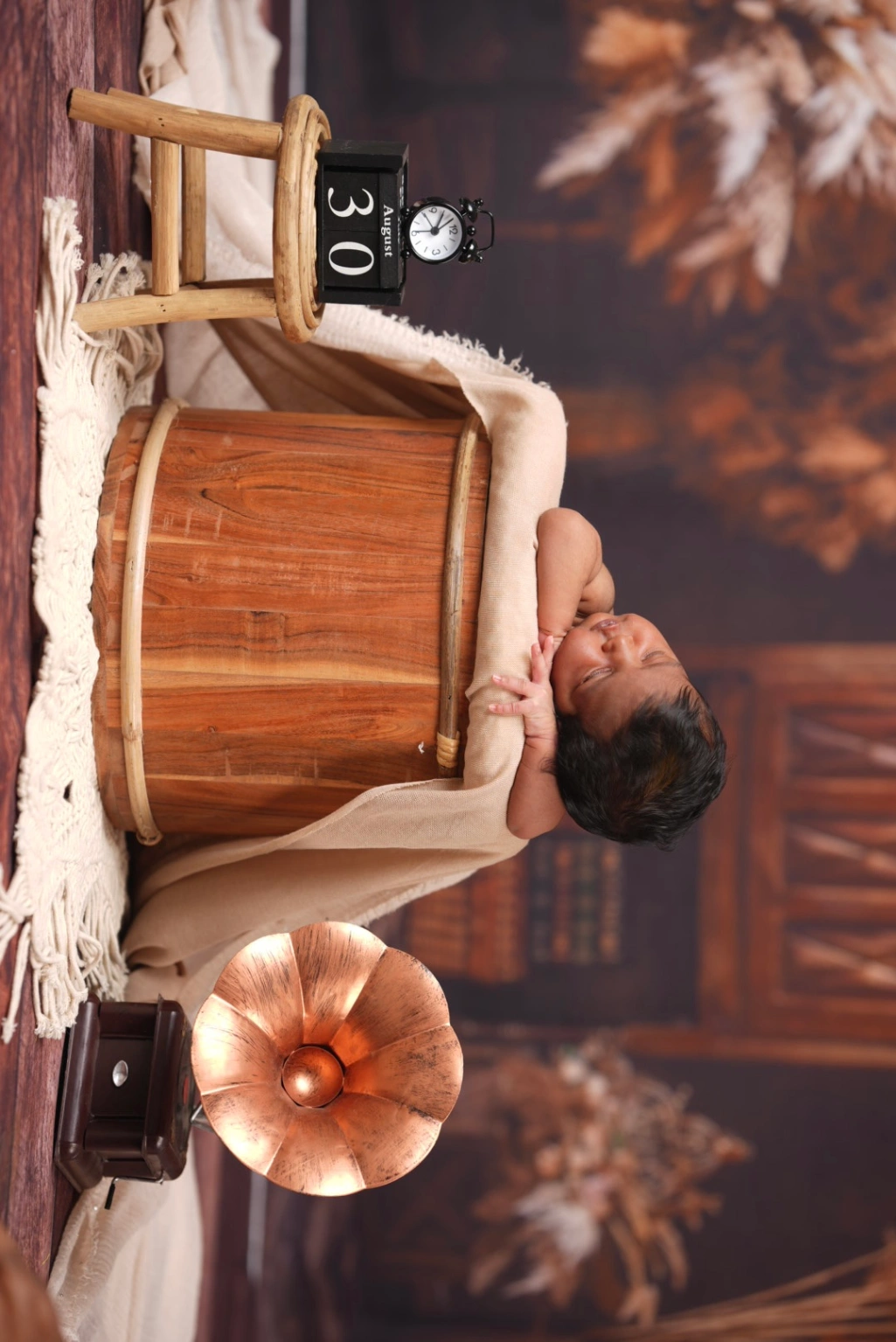 First birthday milestone and baby cake smash portrait by AP Photography in Hosur (#29)
