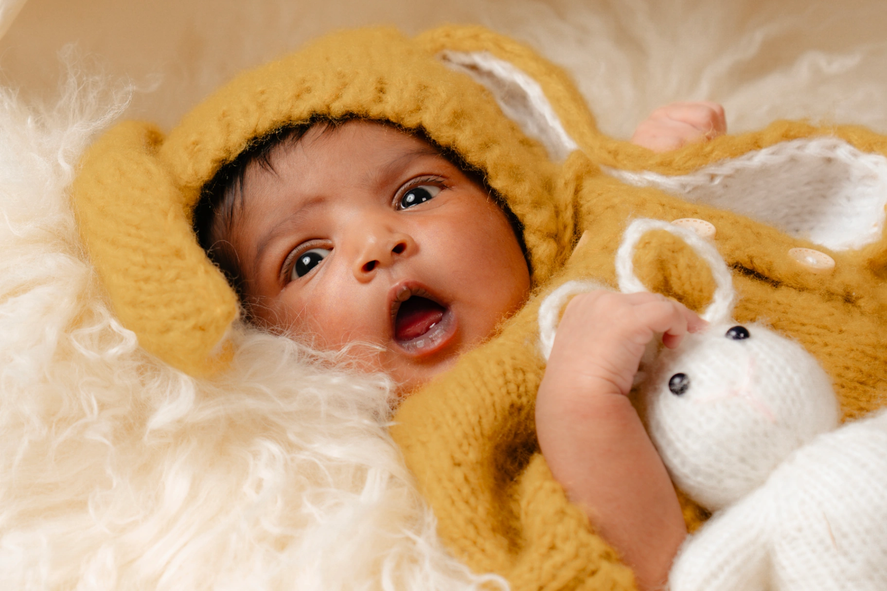 First birthday milestone and baby cake smash portrait by AP Photography in Hosur (#13)
