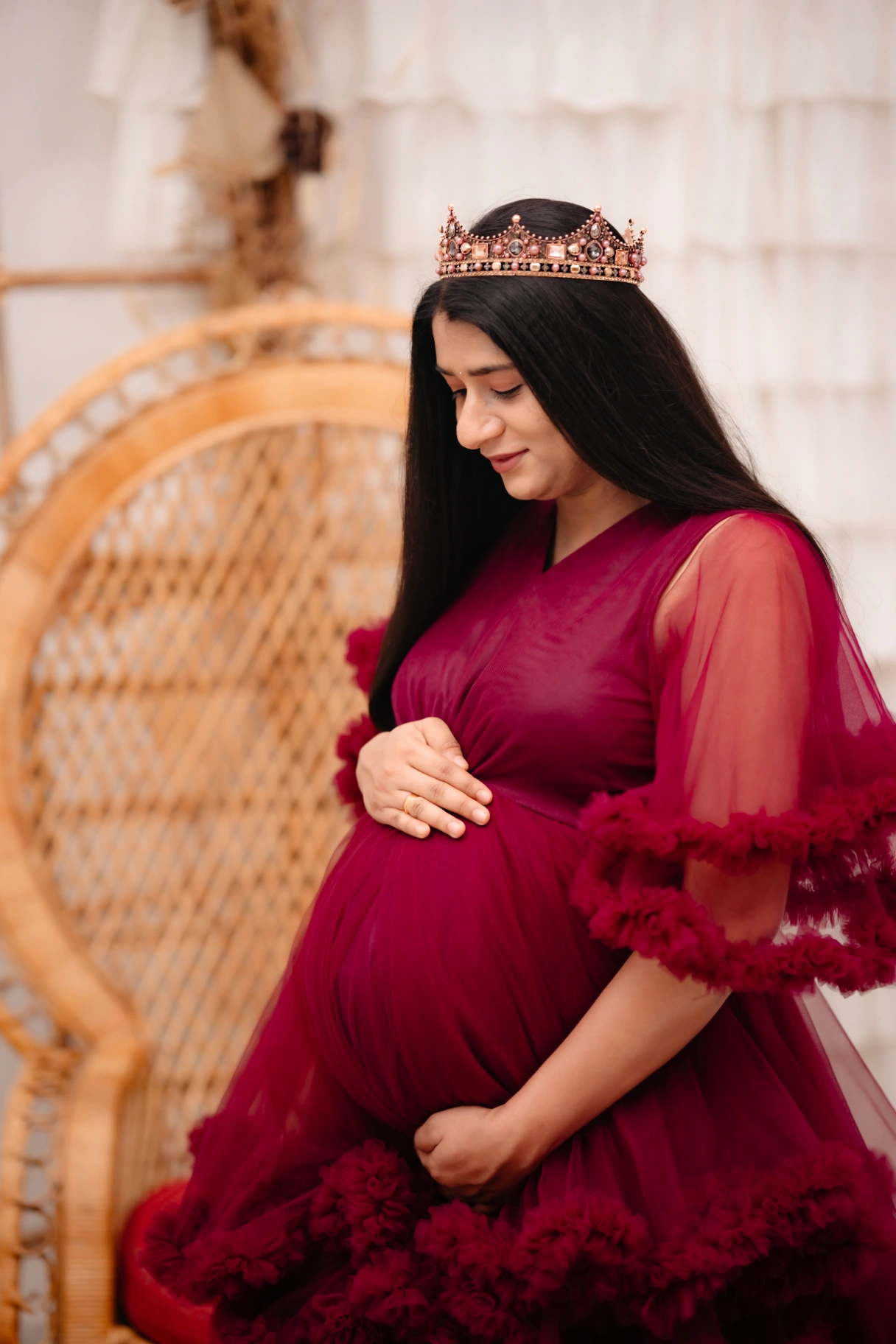 Natural light maternity pregnancy portrait by AP Photography in Hosur (#15)