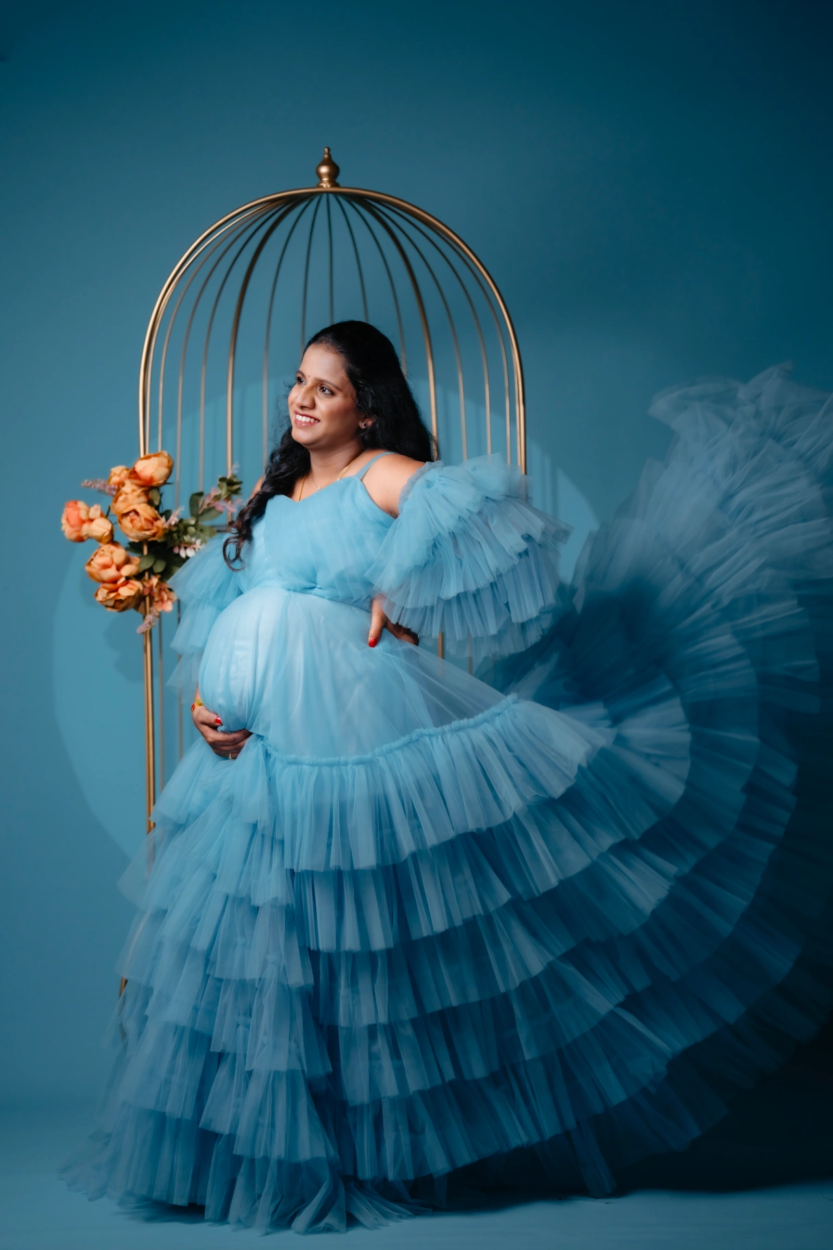 Natural light maternity pregnancy portrait by AP Photography in Hosur (#6)