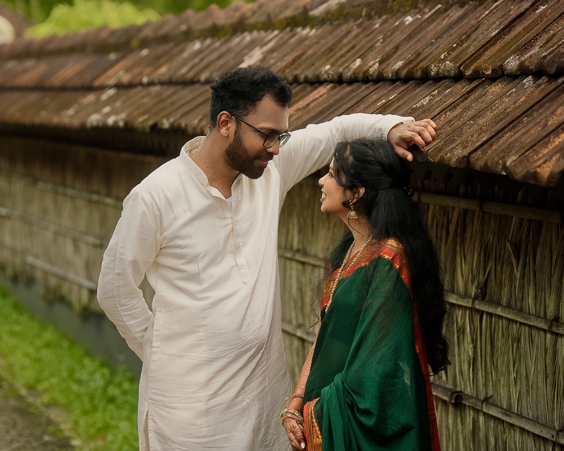 Romantic outdoor pre-wedding couple photoshoot by AP Photography in Hosur (#12)