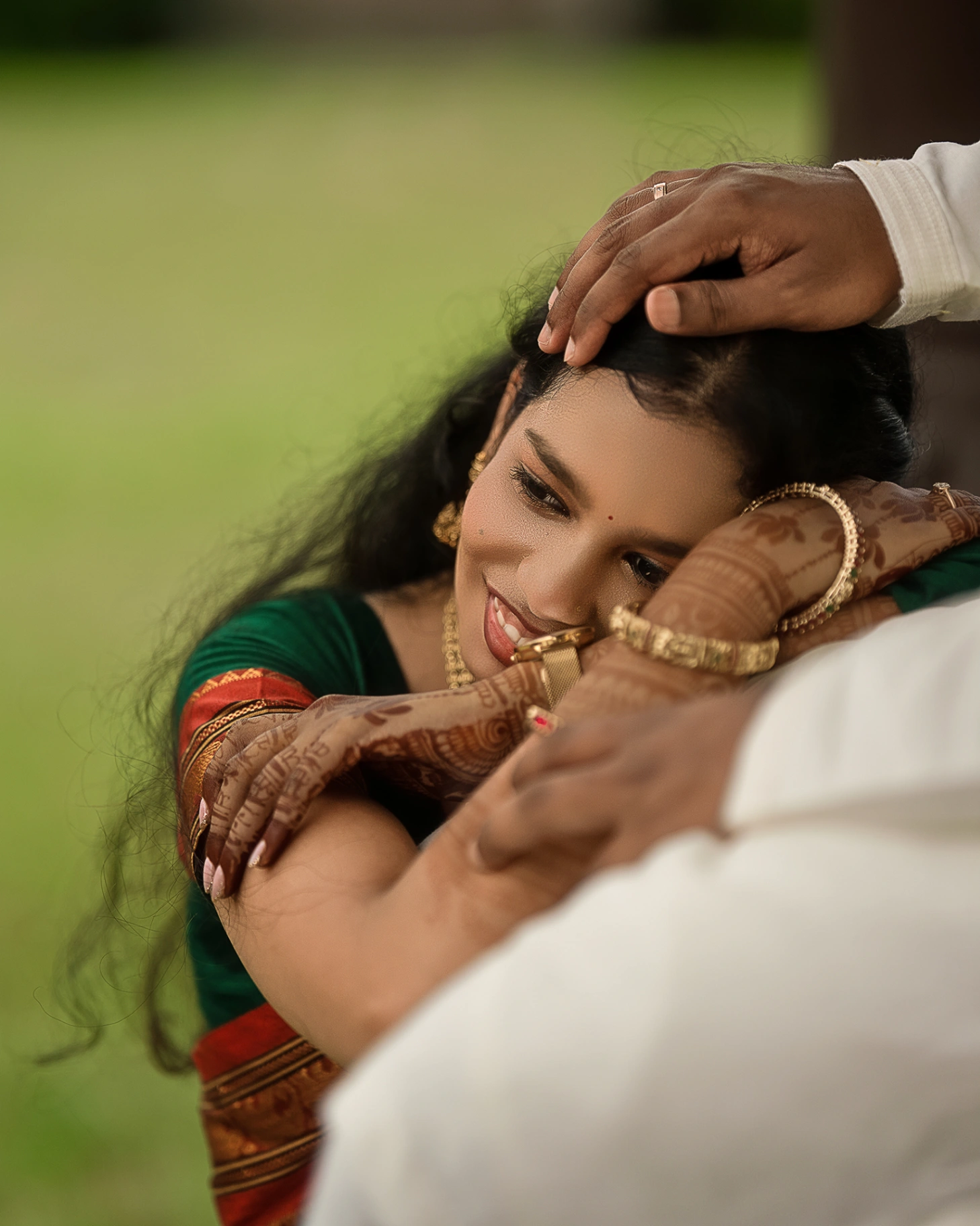 Romantic outdoor pre-wedding couple photoshoot by AP Photography in Hosur (#11)