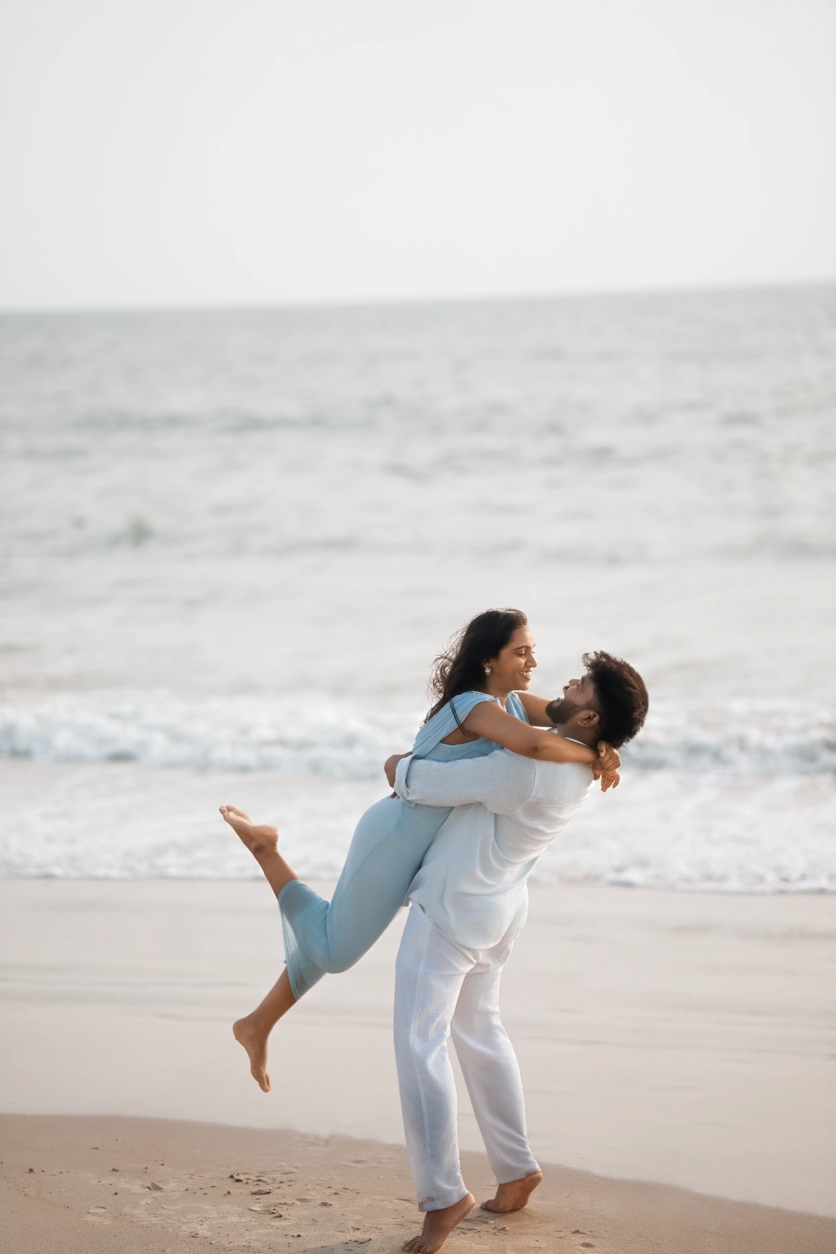 Romantic outdoor pre-wedding couple photoshoot by AP Photography in Hosur (#7)