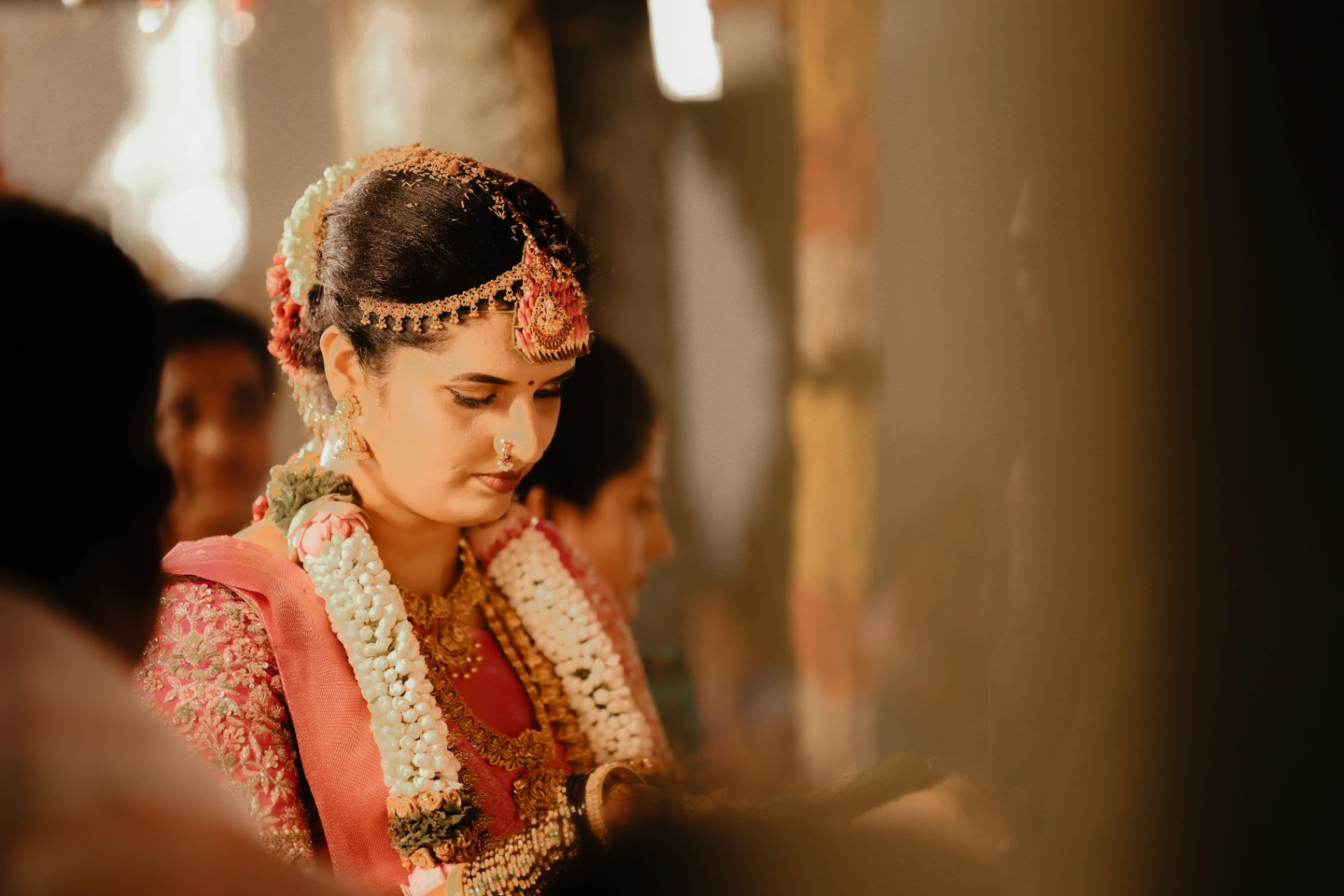 Traditional candid wedding ritual and couple portrait by AP Photography in Hosur (#11)