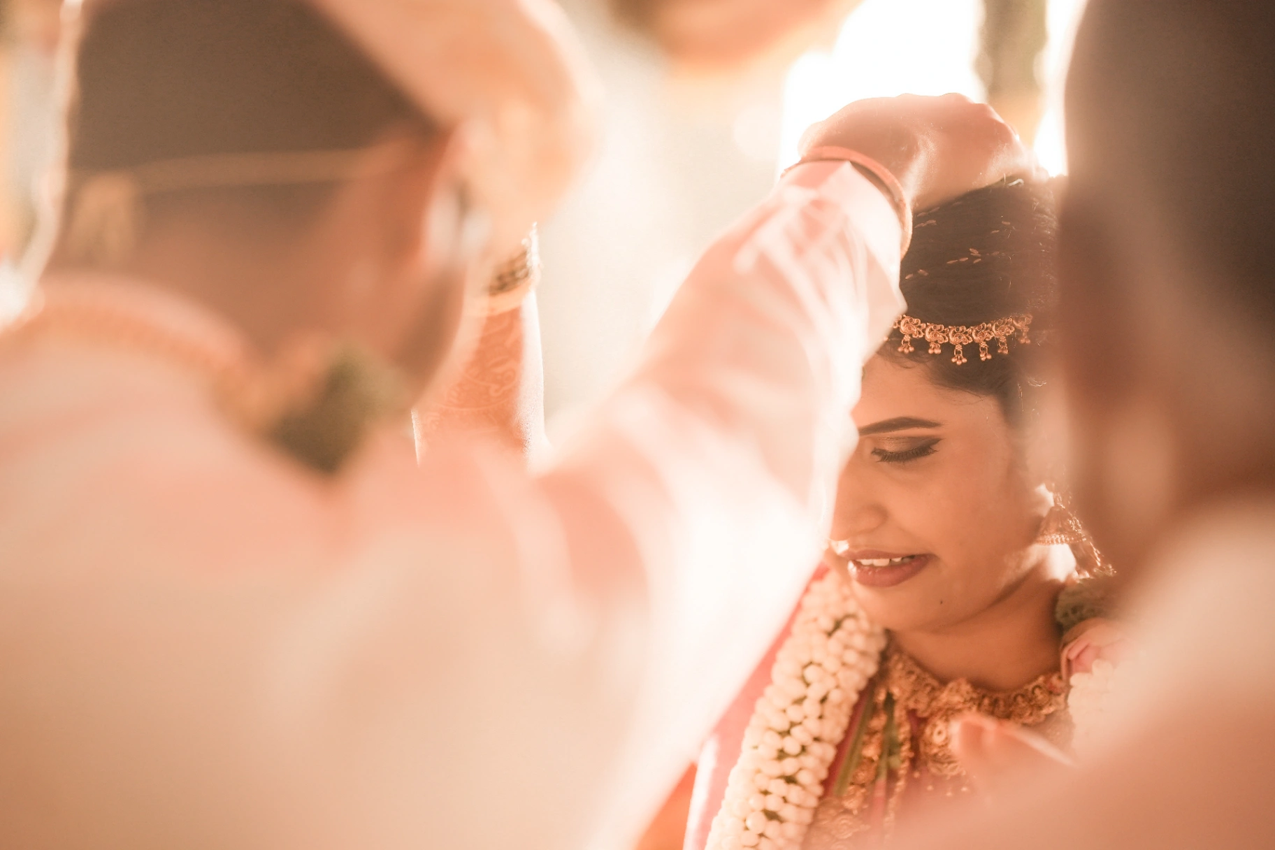 Traditional candid wedding ritual and couple portrait by AP Photography in Hosur (#10)